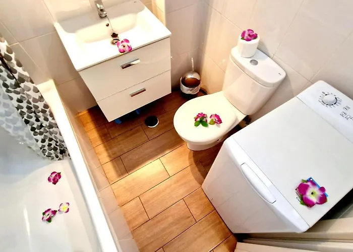 Olympia Studio, Ocean View