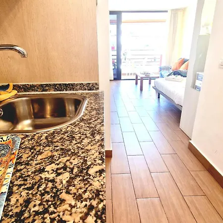 Dom wakacyjny Olympia Studio, Ocean View Playa de las Americas (Tenerife)